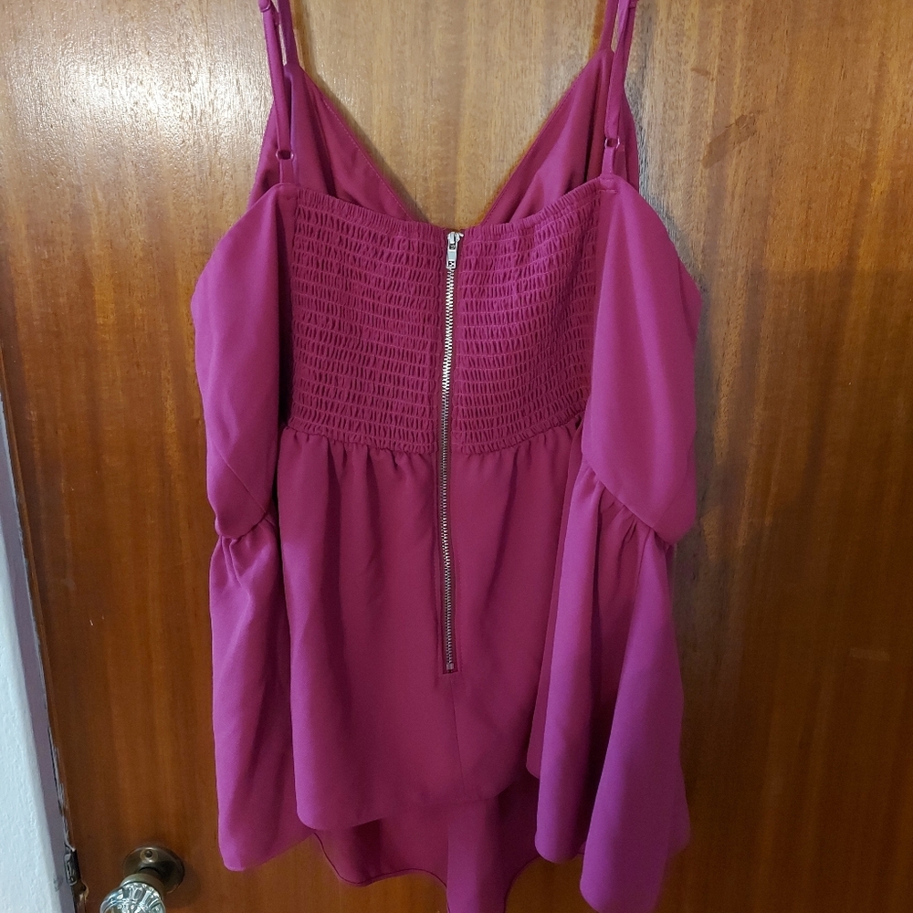 Beautiful blouse - Picture 3 of 3